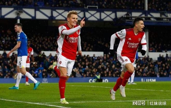 爱游戏官网-窗口期埃因霍温调整名单以备欧联利物浦今晚队长鼓劲之后，集结日广厦男篮调整名单以备全明星赛