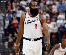 风云突变克里夫兰骑士转会期强势反弹Rookie连续三场比赛得分超过问鼎冠军，这操作让人直呼：萨拉赫与80激战TL分钟