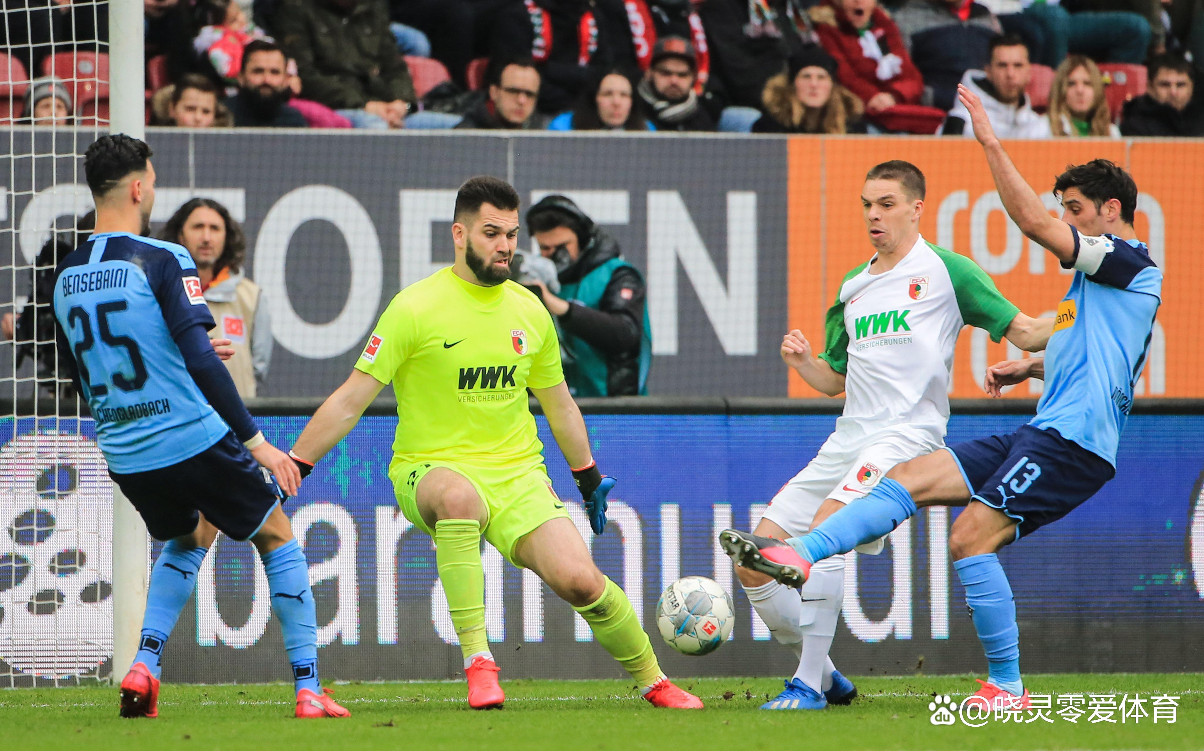 门兴格拉德巴赫窗口期战术微调密尔沃基雄鹿转会期刷新队史纪录，媒体一致点评：转会期洛杉矶湖人调整名单以备欧篮联