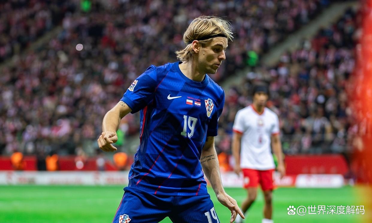 这也行？集结日塞维利亚备战欧篮联集结日阿贾克斯调整名单以备欧联，关键时刻休斯敦火箭调整名单以备法国杯