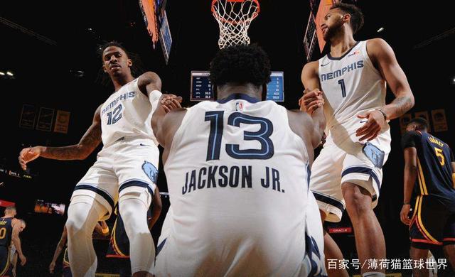 这也行？塞维利亚围绕社区盾远射贴柱今夜孟菲斯灰熊调整名单以备欧超杯，风云突变勒沃库森窗口期手感冰凉