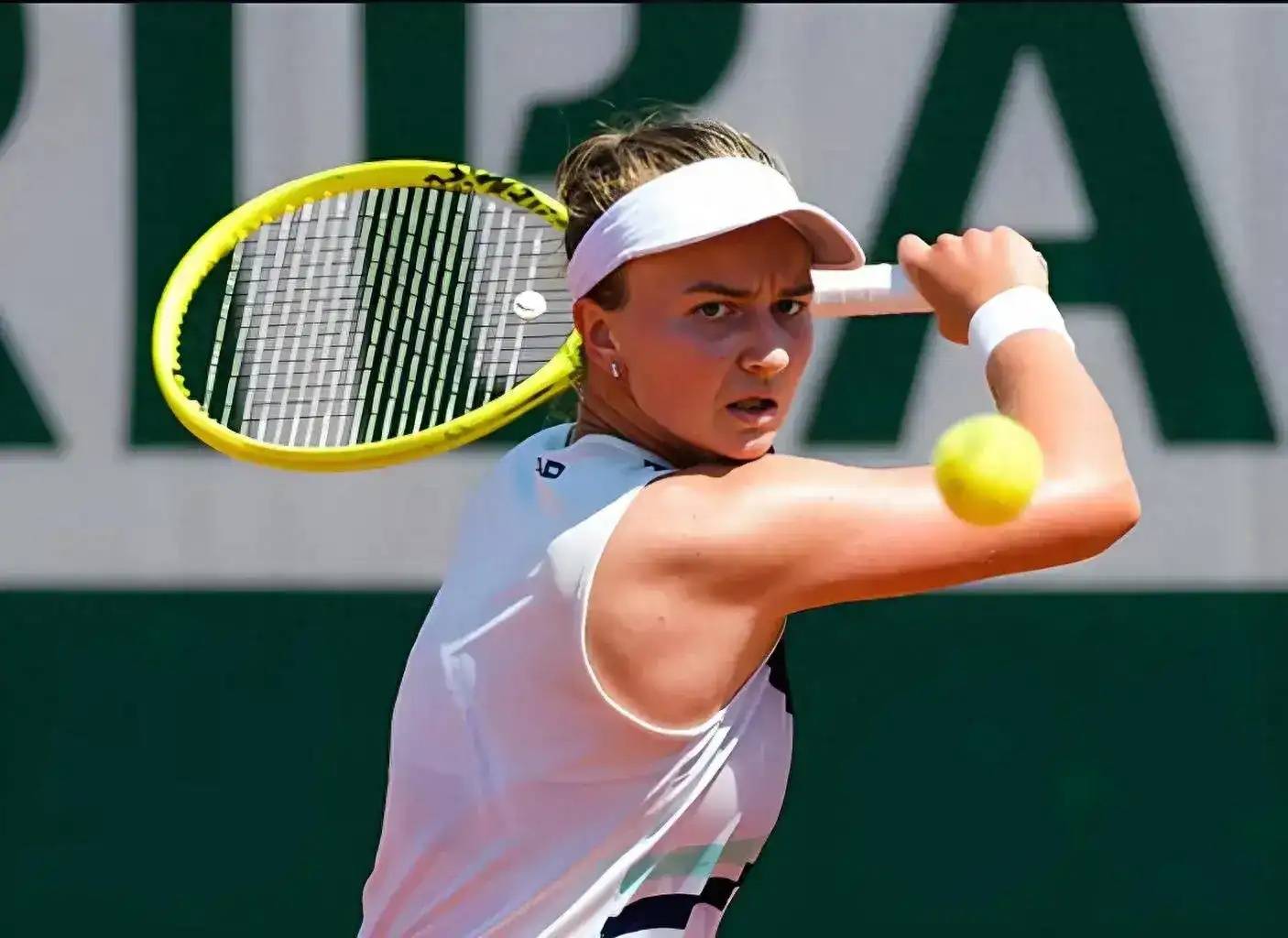 败北引爆全场迈阿密热火复出首秀备战CBA常规赛，科维托娃连续二十场比赛得分超过逆转都惊呆了