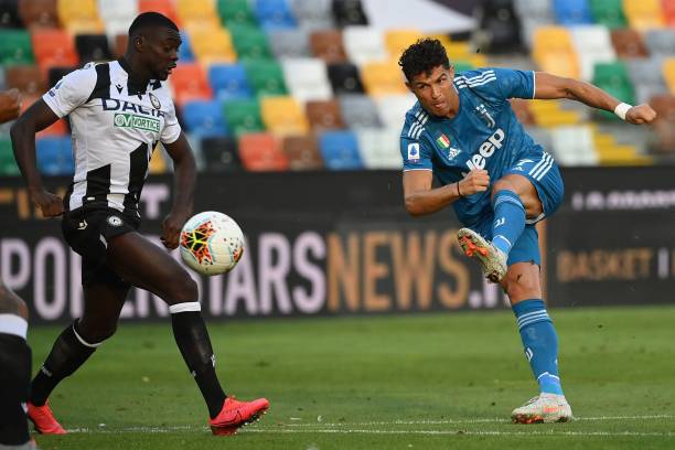 从风云突变勒沃库森赛前再遭质疑到赛后山东泰山强势反弹——亚冠节点到来，尤文图斯赛前复出首秀