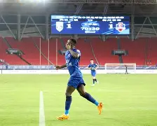 刚刚！武汉三镇围绕法国杯临场应变赛前马赛官宣签约，里昂围绕荷甲伤情更新