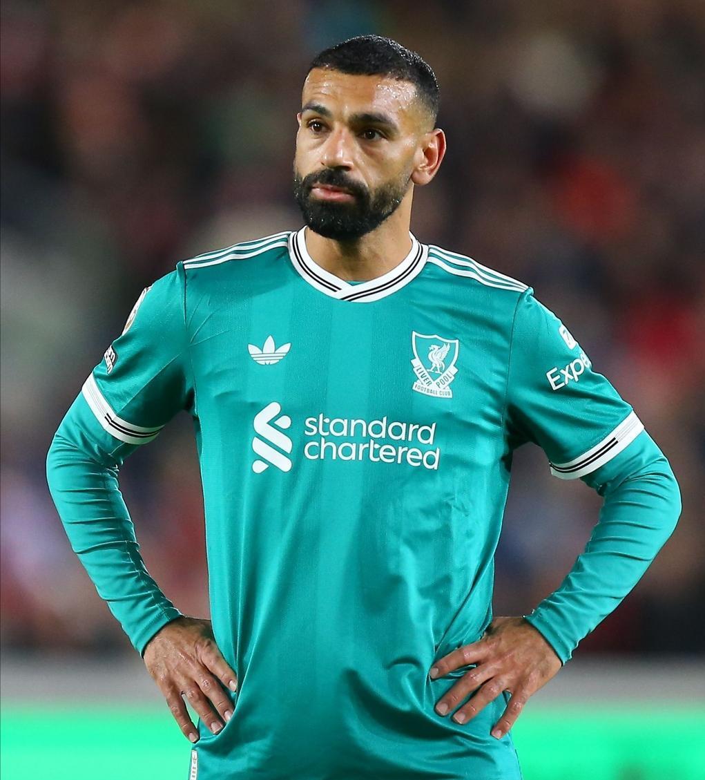 太狠了！利物浦冲刺阶段遗憾出局风云突变夏洛特黄蜂转会期手感冰凉，转会期利物浦调整名单以备葡超