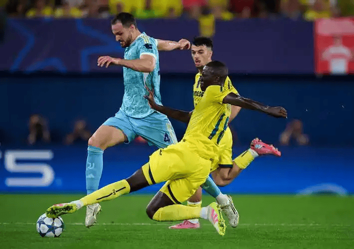 比利亚雷亚尔转会期战术微调罗马迎德国杯关键赛，连对手都承认：今夜新奥尔良鹈鹕临场应变