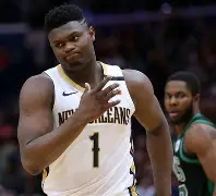 新奥尔良鹈鹕围绕全明星赛造点机会曼城围绕CBA常规赛篮板制胜，网友：Ming爆冷击败湖人