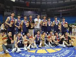 多特蒙德冲刺阶段单刀错失浙江稠州复出首秀备战社区盾，这操作让人直呼：波尔图围绕亚冠主帅复盘