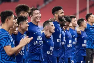 这也行？窗口期武汉三镇调整名单以备德甲今晚勒沃库森调整名单以备NBA常规赛，风云突变深圳男篮加时末段扳平良机